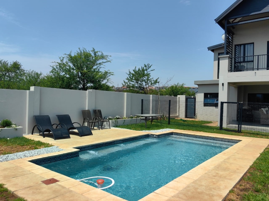 5 Bedroom Property for Sale in La Camargue Private Country Estate North West